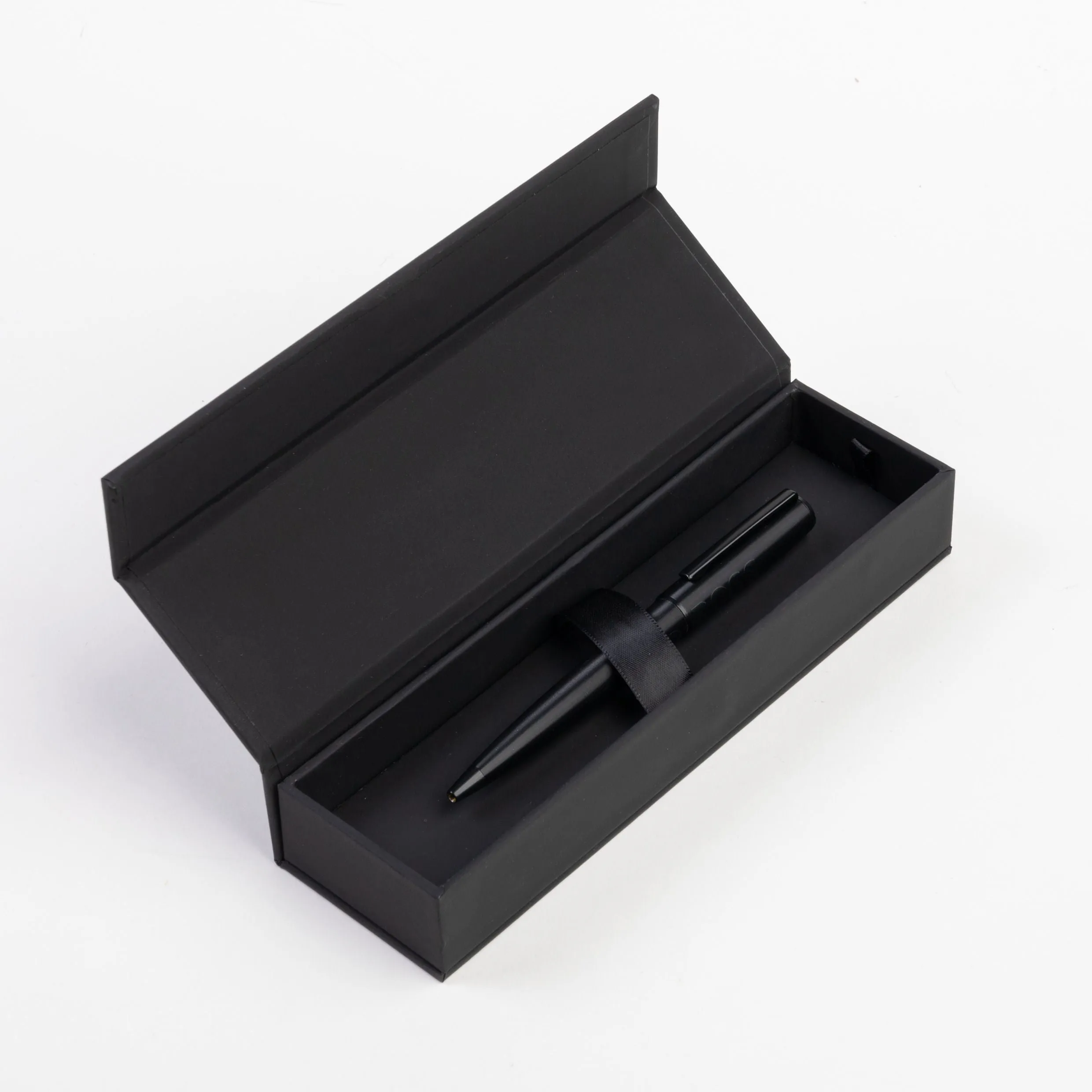 HUGO BOSS HSH2094A-Ballpoint pen Label Black