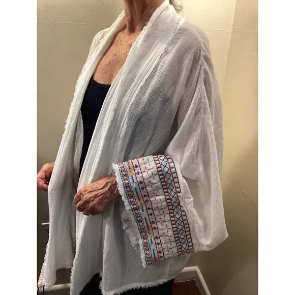 Kyla Seo NWT Ivory Cotton Gauze Embroidery Frayed Kimono Oversized Jacket USA L