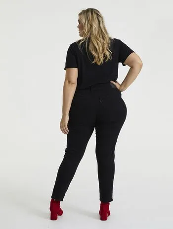 Levi's Women's Shaping Skinny Jeans (Plus Size) - Black