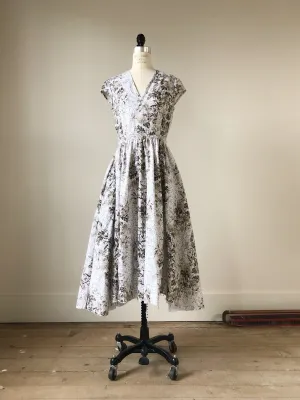 lillian dress with v neck and capped sleeve