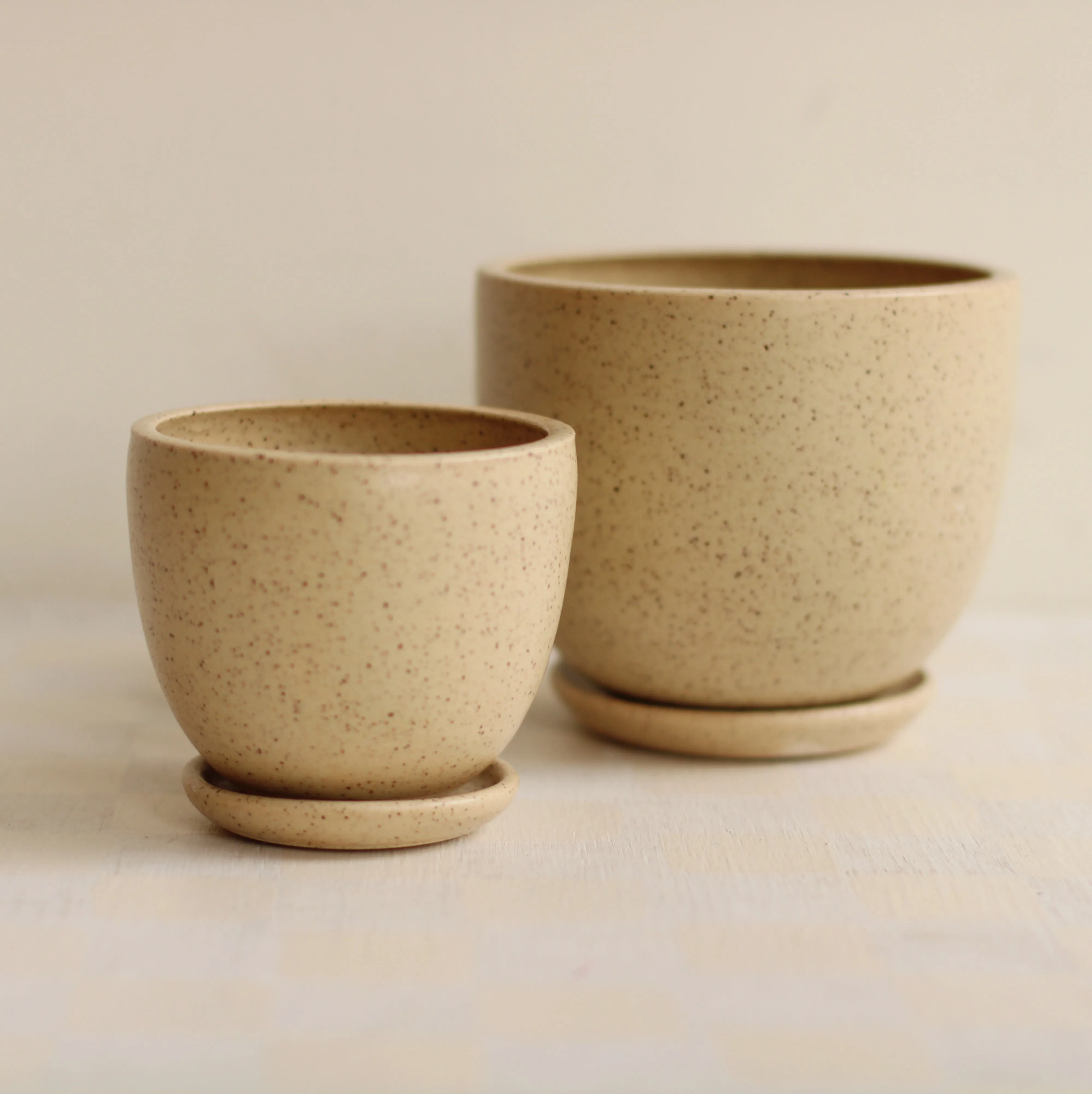 Little Fire Ceramics | Classic Tabletop Planter in Speckled Clay, Butter