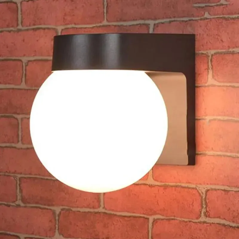 Loft Led Outdoor Globe Wall Light