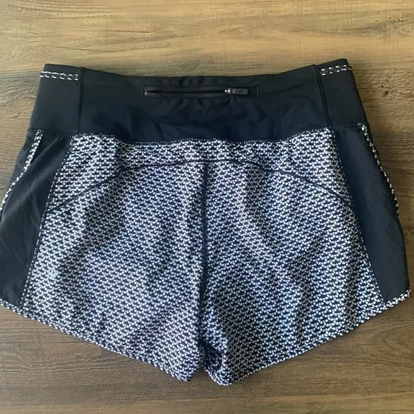Lululemon Real Quick Short Perforated