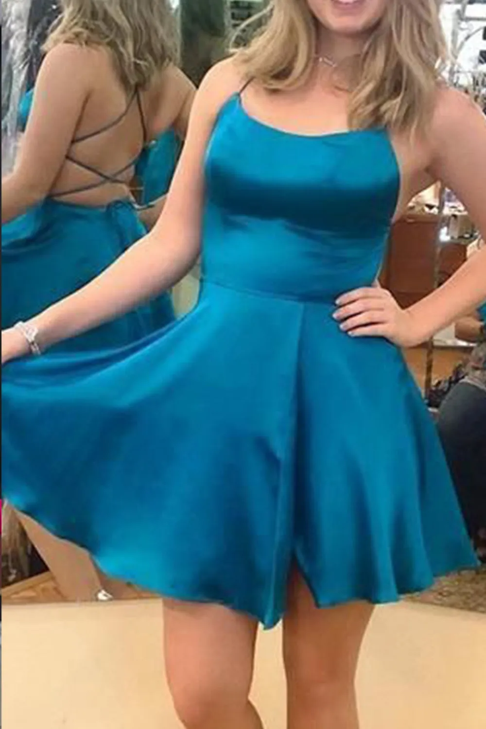 MACloth Spaghetti Straps Scoop Neck Mini Prom Homecoming Dress Burgundy Cocktail Dress