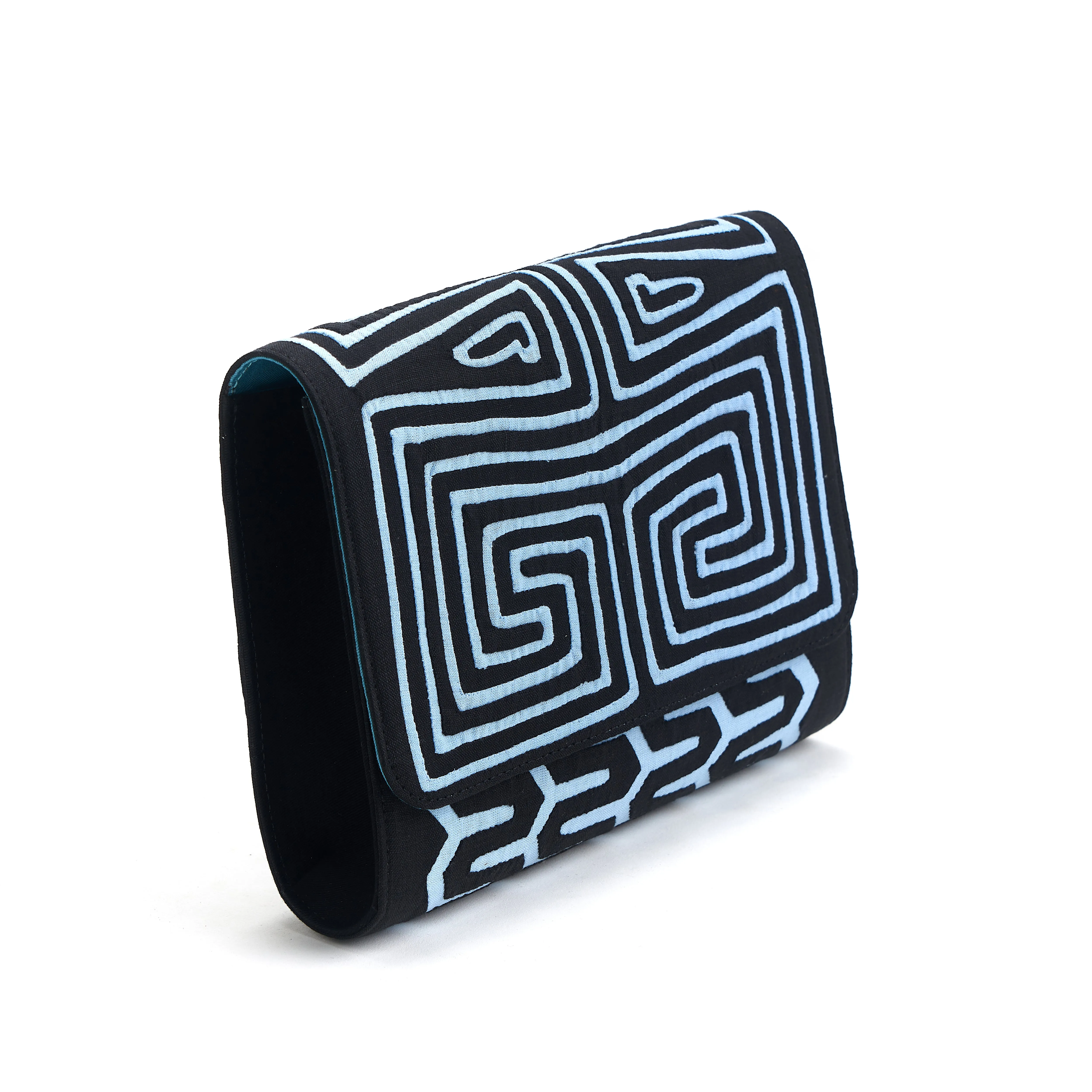 MAISI IN LIGHT BLUE CLUTCH