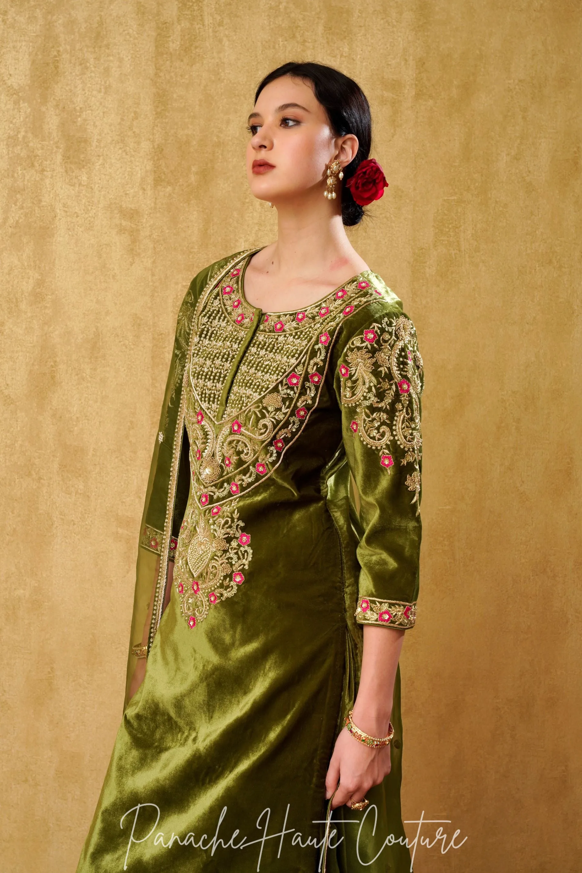 Mehendi Green Velvet Punjabi Salwar Kameez