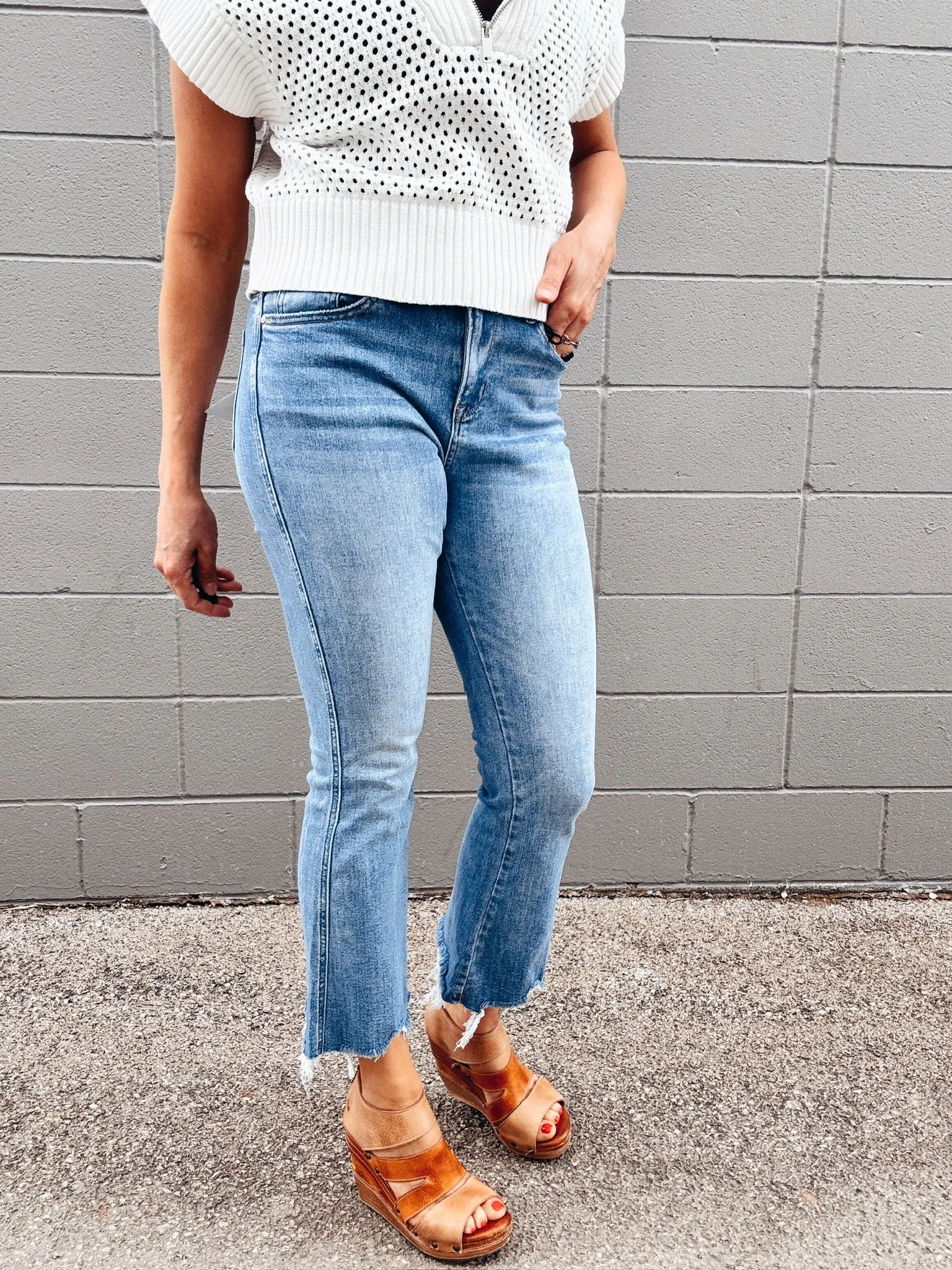 MICA HR Ellie CROP FLARE