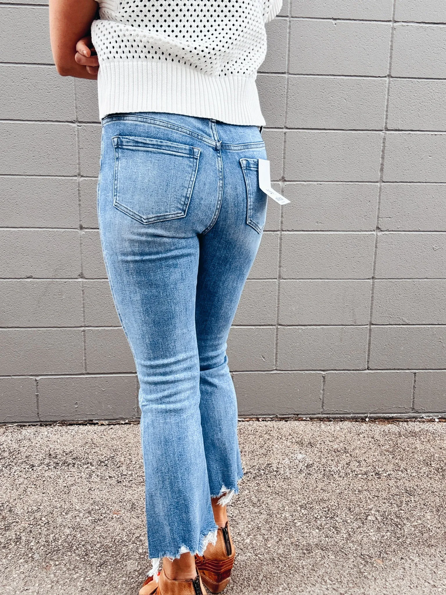 MICA HR Ellie CROP FLARE