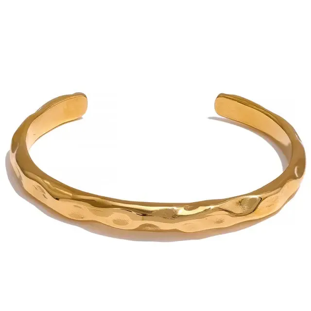 Minimalist Bangle