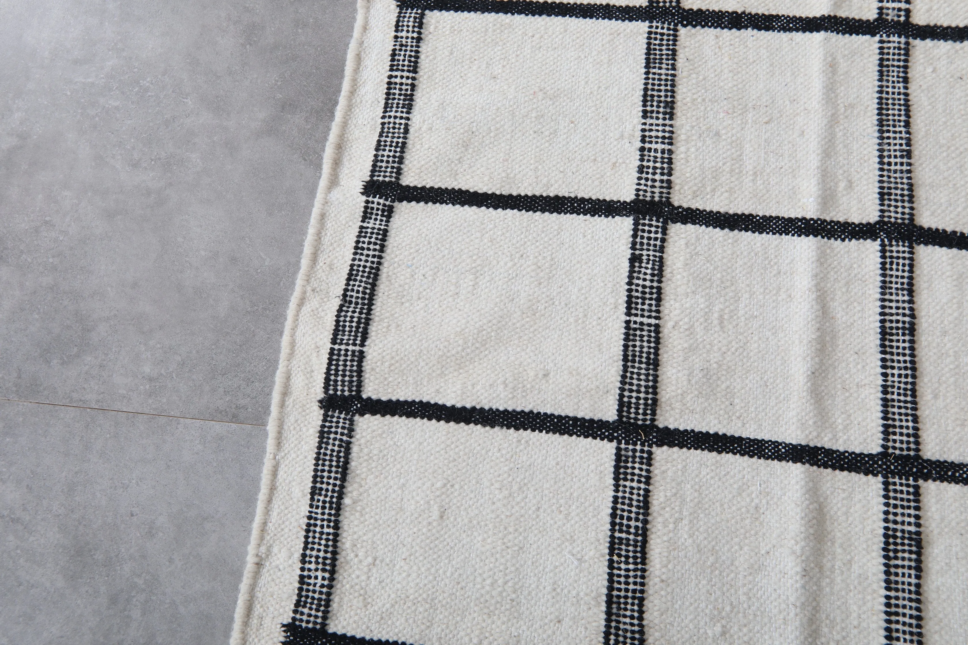 Moroccan Flat woven rug - Custom Kilim rug