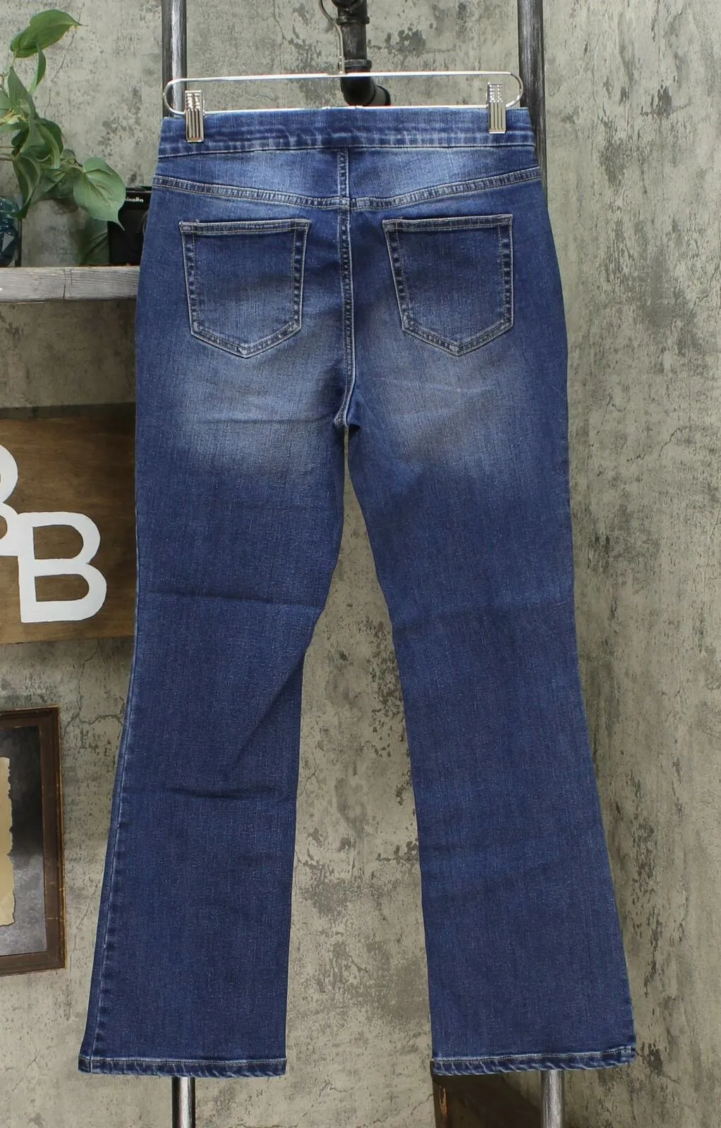 MOTTO Women's Petite Stretch Denim Pull On Boot Cut Jeans