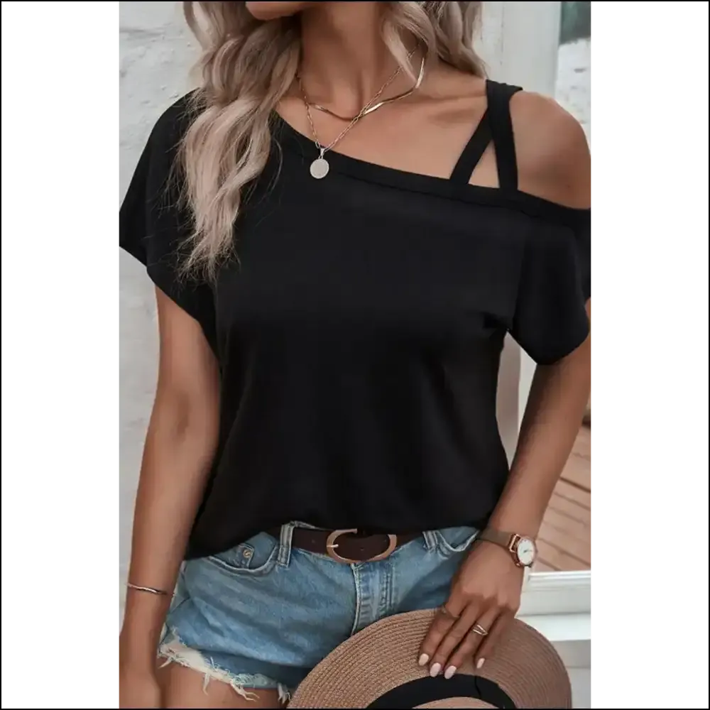 Needful Things: Black Asymmetric Criss Cross Cold Shoulder Tee - so Hot  🔥
