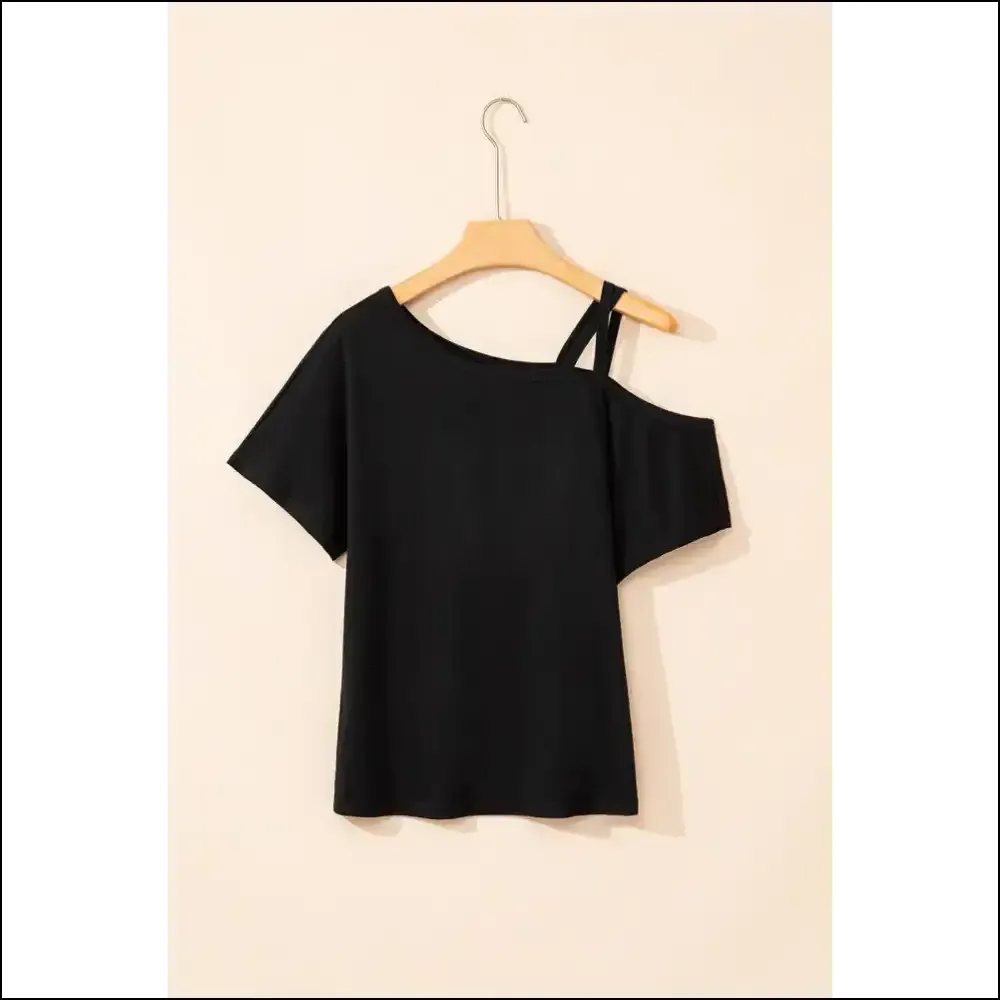 Needful Things: Black Asymmetric Criss Cross Cold Shoulder Tee - so Hot  🔥