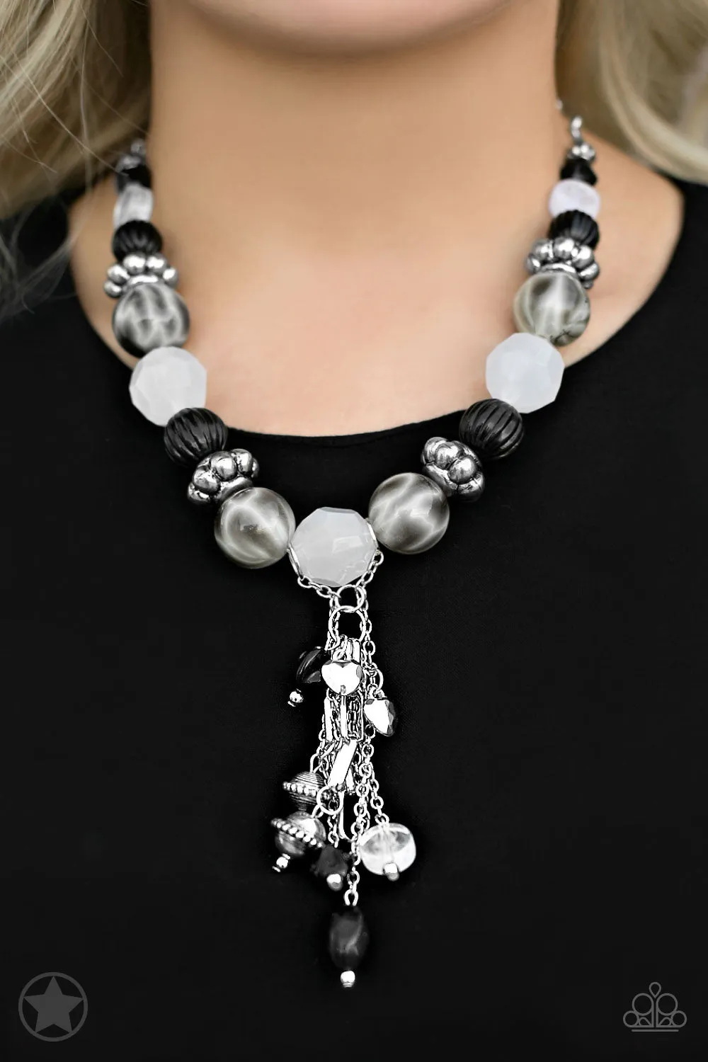 Paparazzi - Break A Leg! - Black Necklace