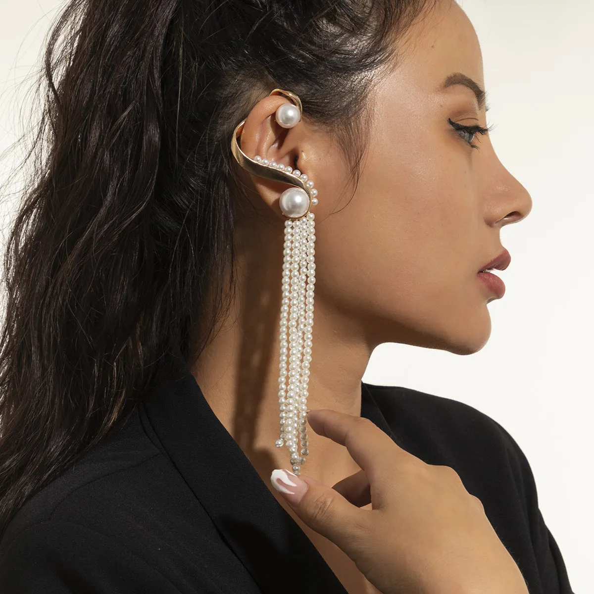Pearl & 18K Gold-Plated Tassel Ear Cuff
