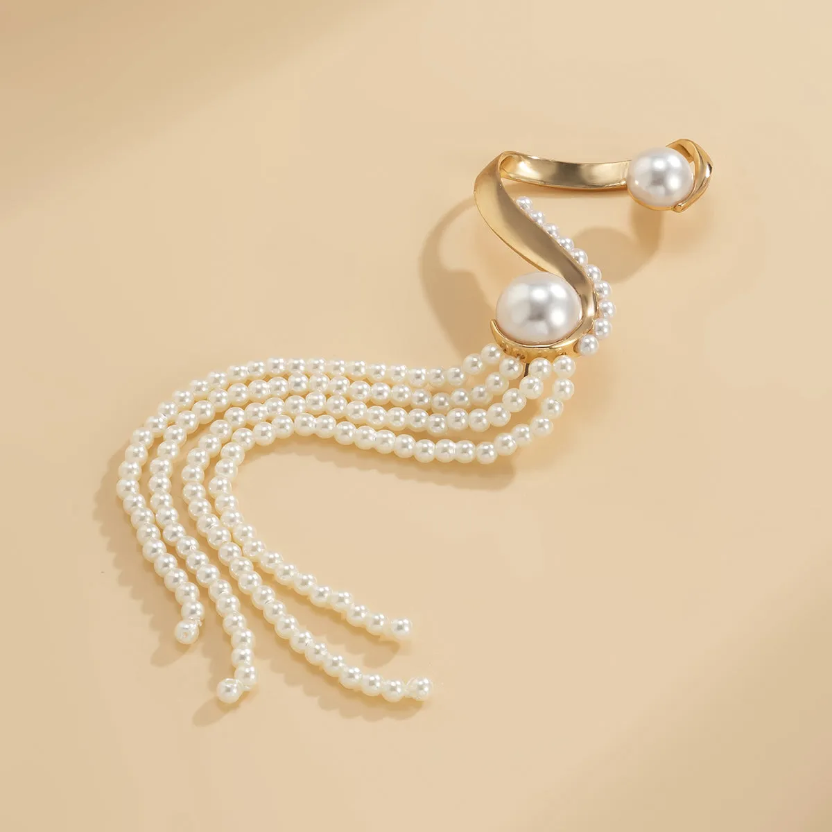 Pearl & 18K Gold-Plated Tassel Ear Cuff