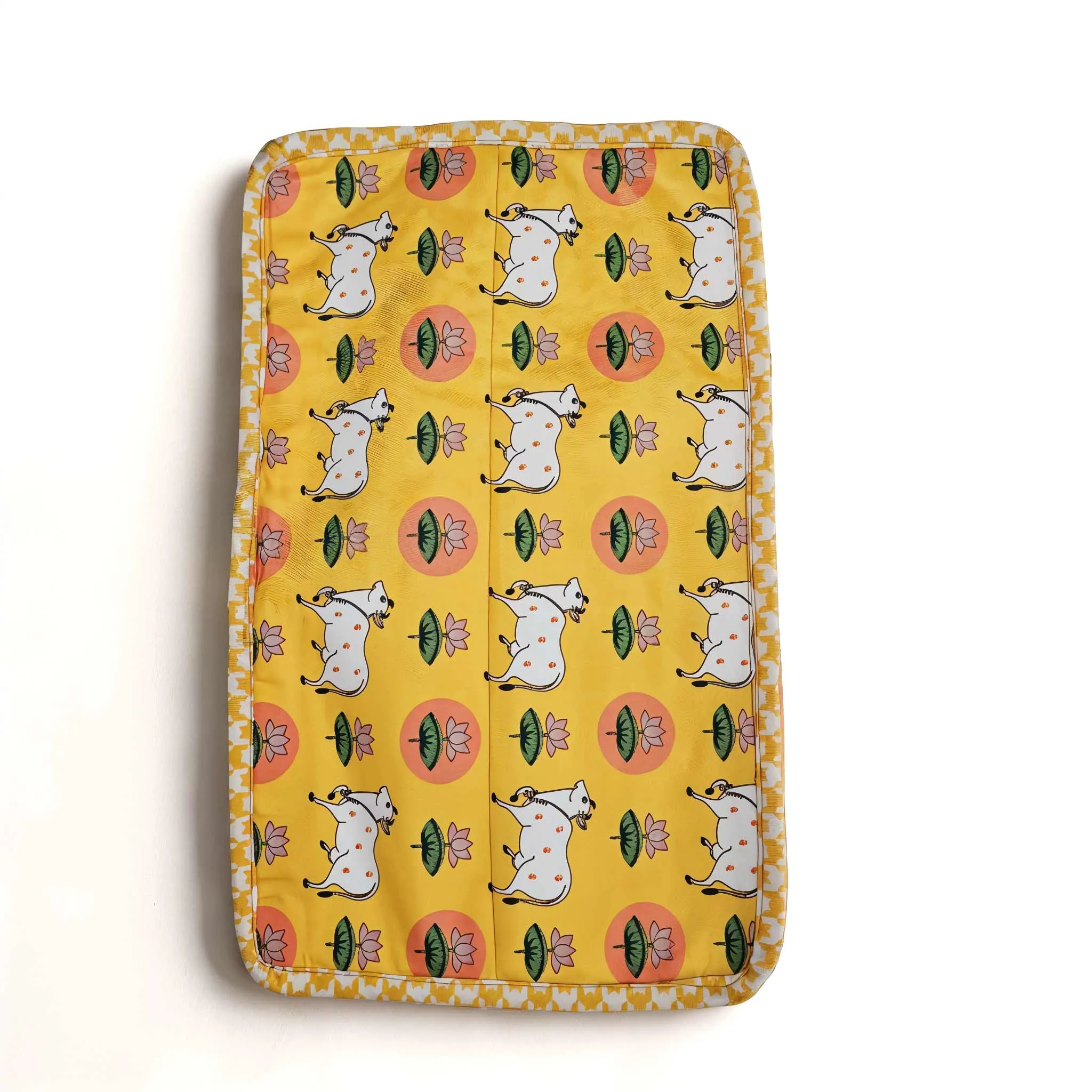 PICHWAI PASTURES PRINT SMART BANGLE ORGANIZER