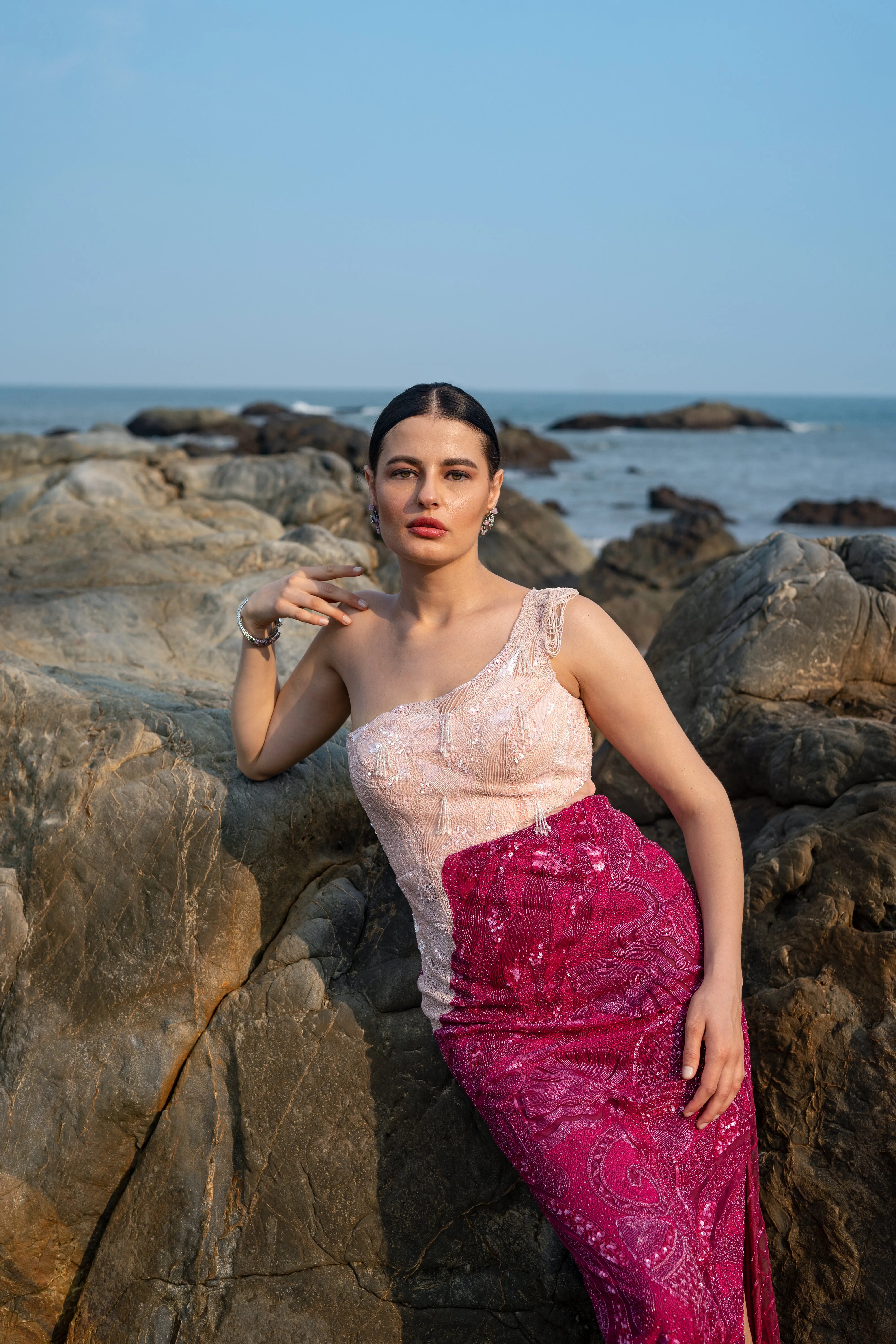 Rose Royal Dual Tone Net Gown With Trail