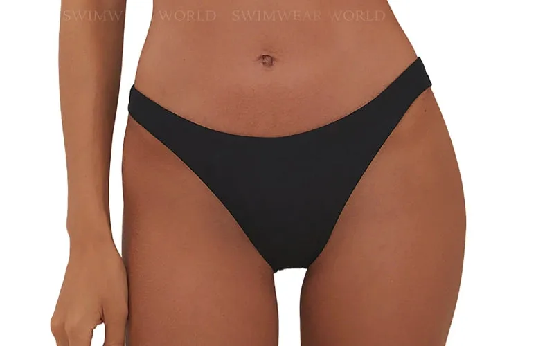 Sam Bandeau-Basic Bikini