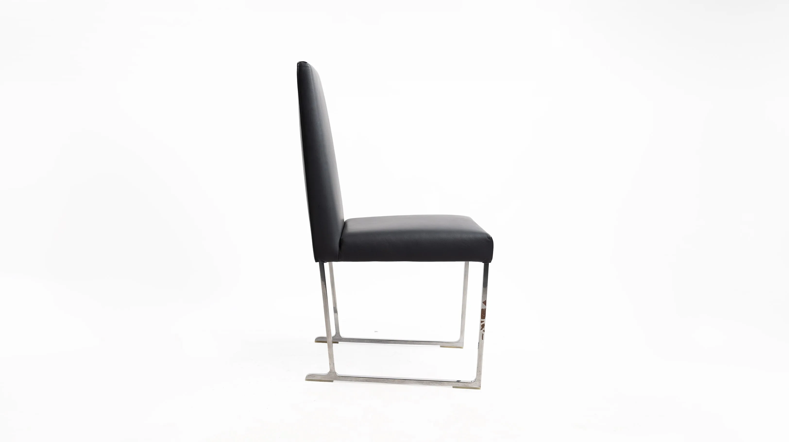 Solo Chair Charcoal Grey Leather