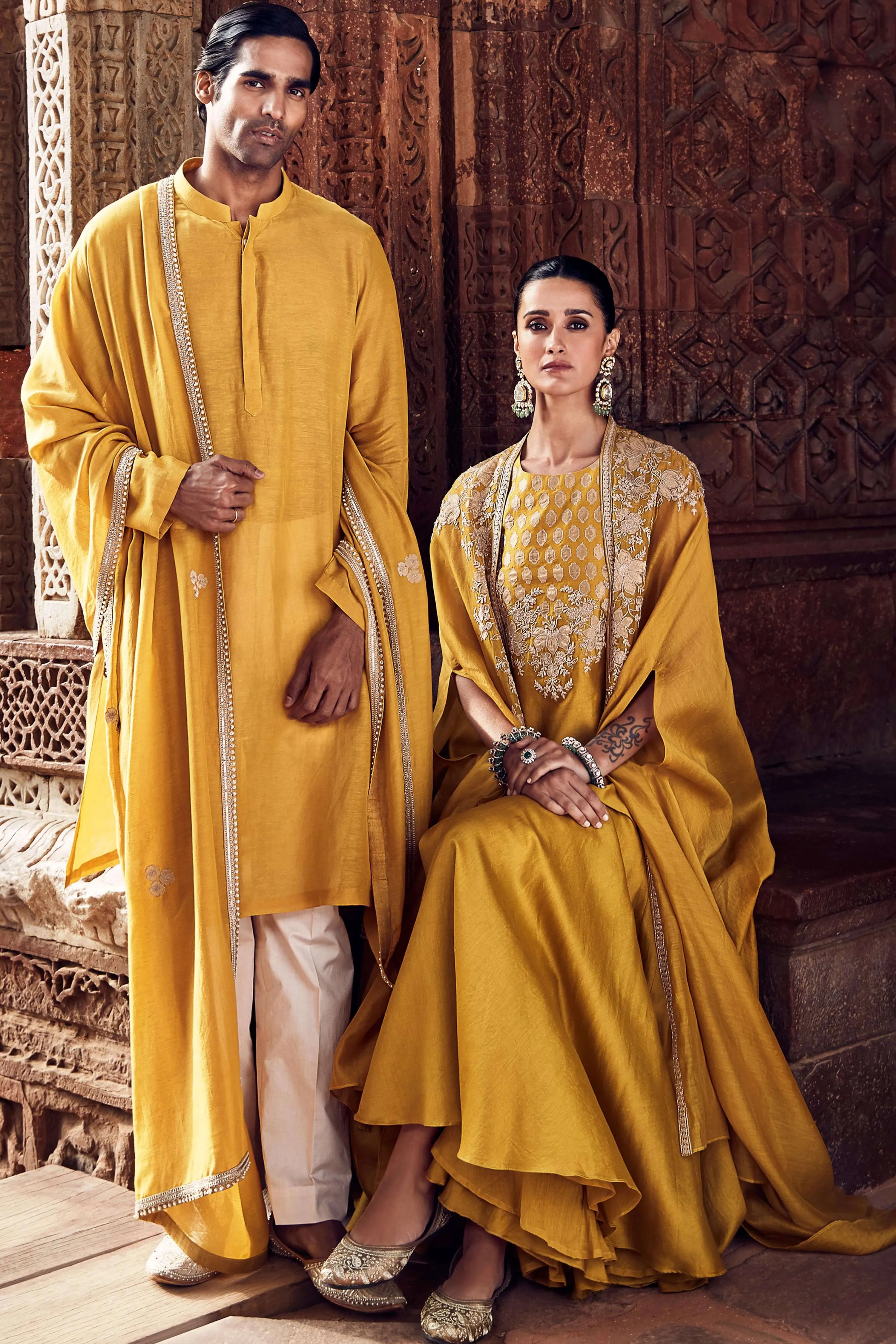 Sona patti turmeric cape and kurta set