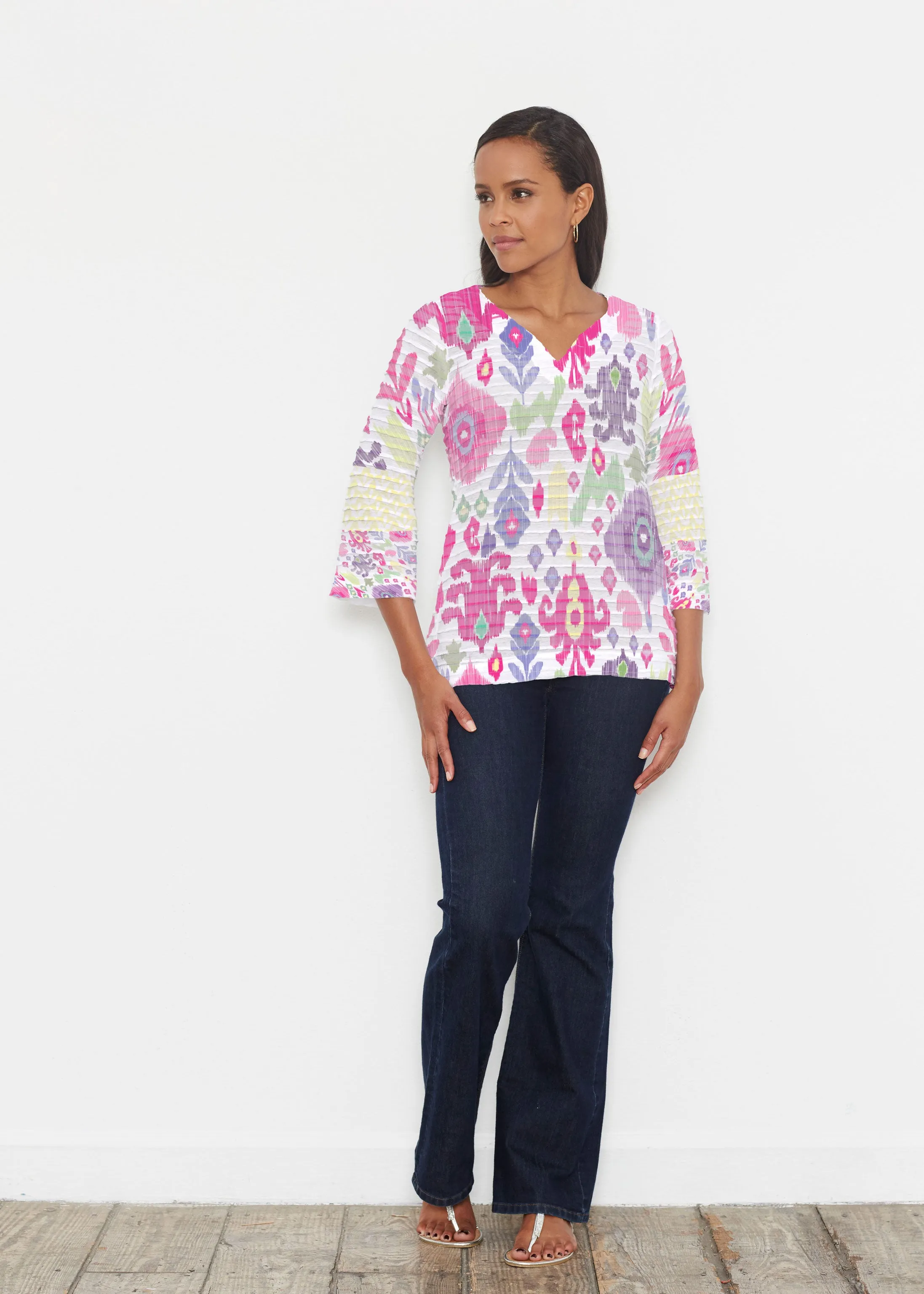 Spring Pastel (8155) ~ Banded 3/4 Bell-Sleeve V-Neck Tunic