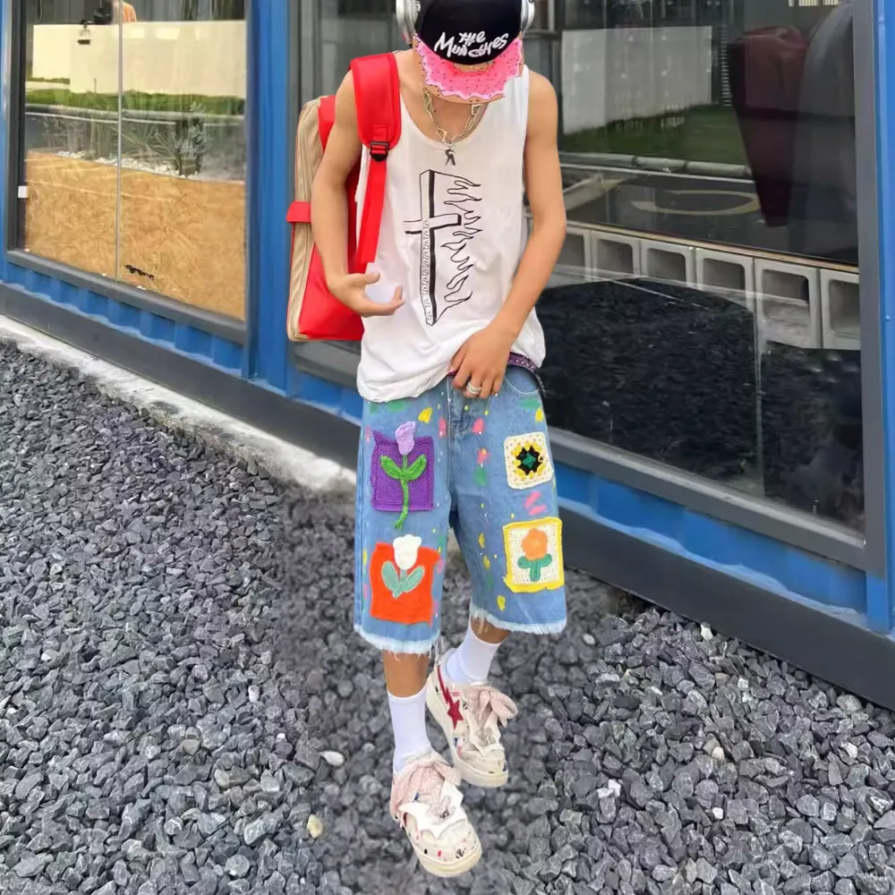 Street Patch Flower Embroidered Shorts