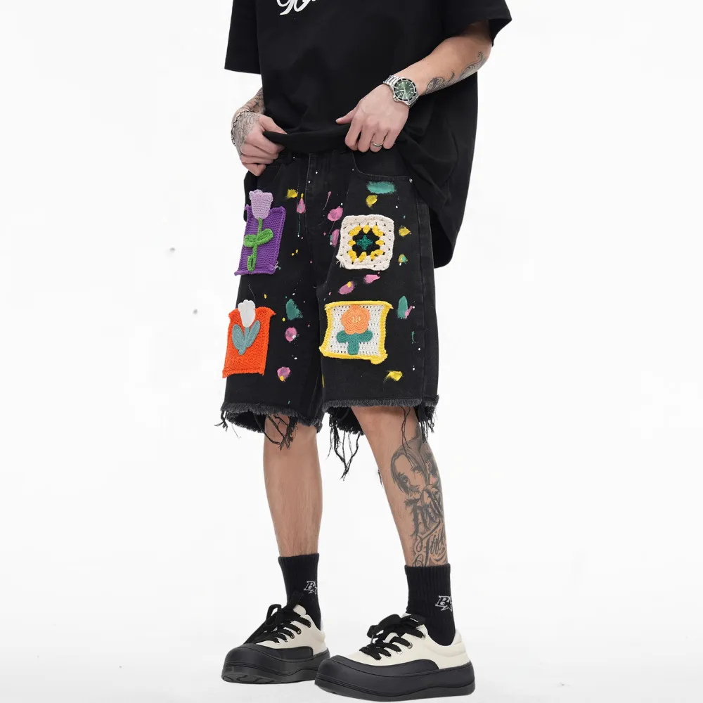 Street Patch Flower Embroidered Shorts