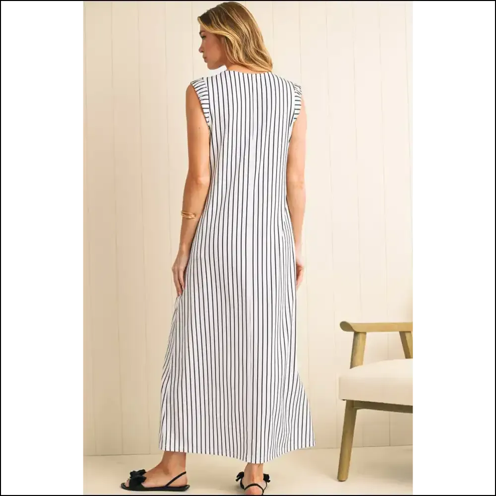 Striped Maxi Vest Dress: so Comfy, Youll Swear Youre Naked  🖤🤍