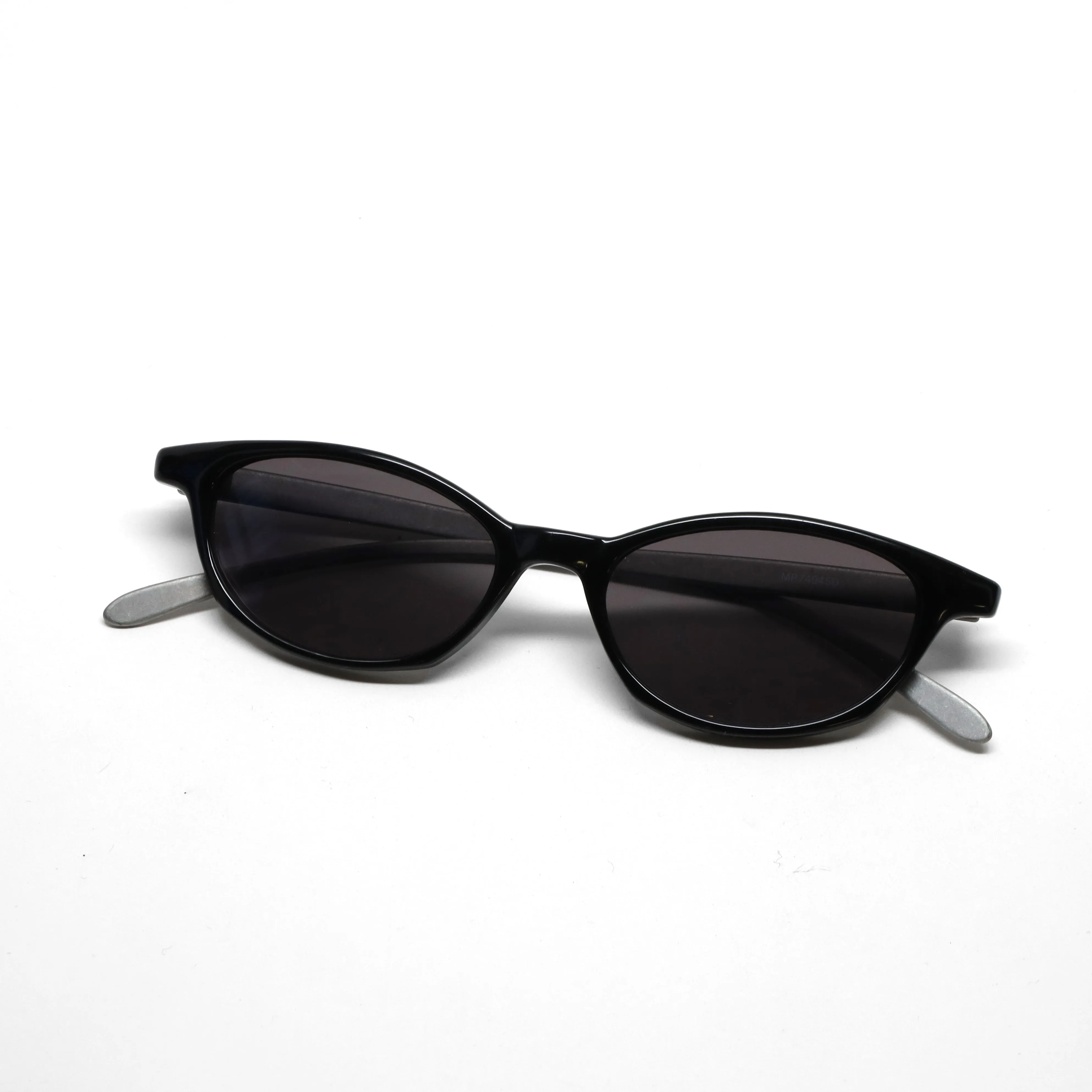 //Style M37// Deluxe Vintage 90s Metal Frame Deadstock Chic Sunglasses - Black