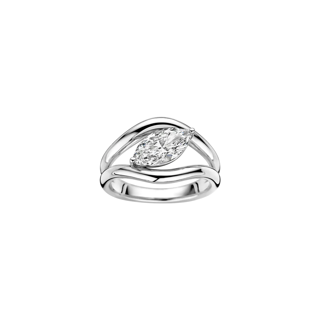The Amelia Ring