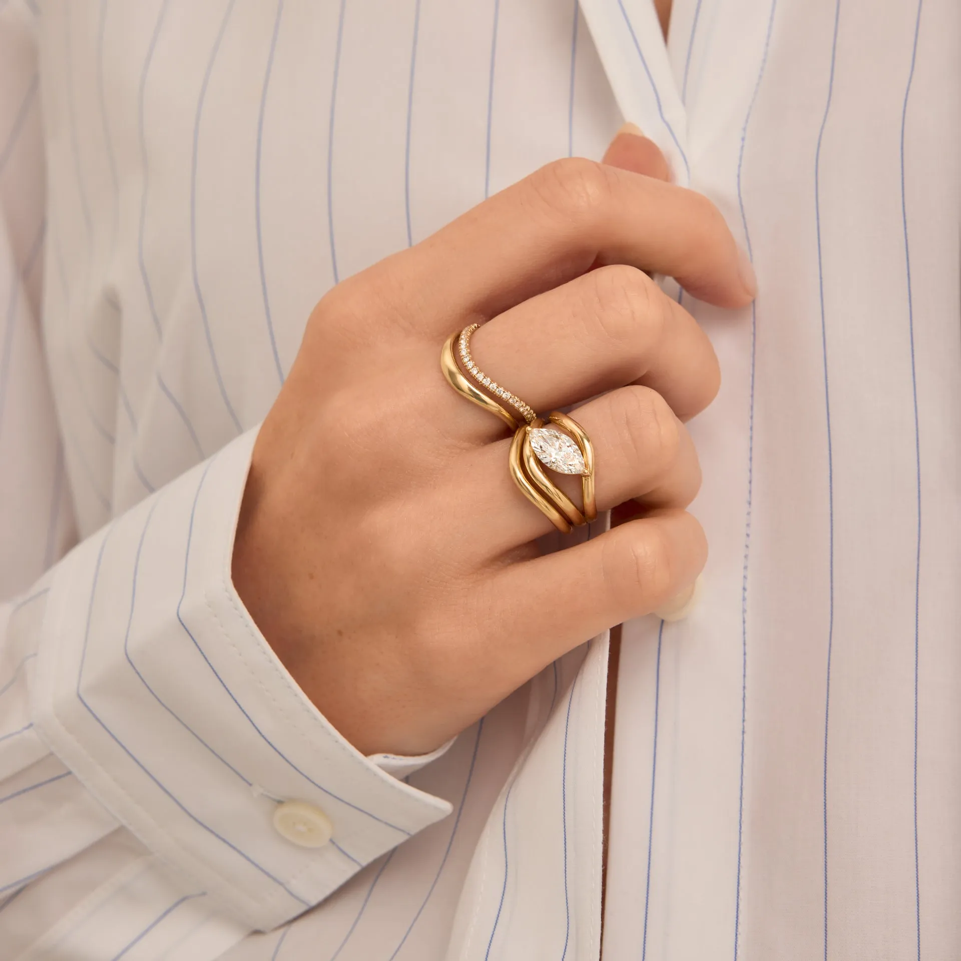 The Amelia Ring