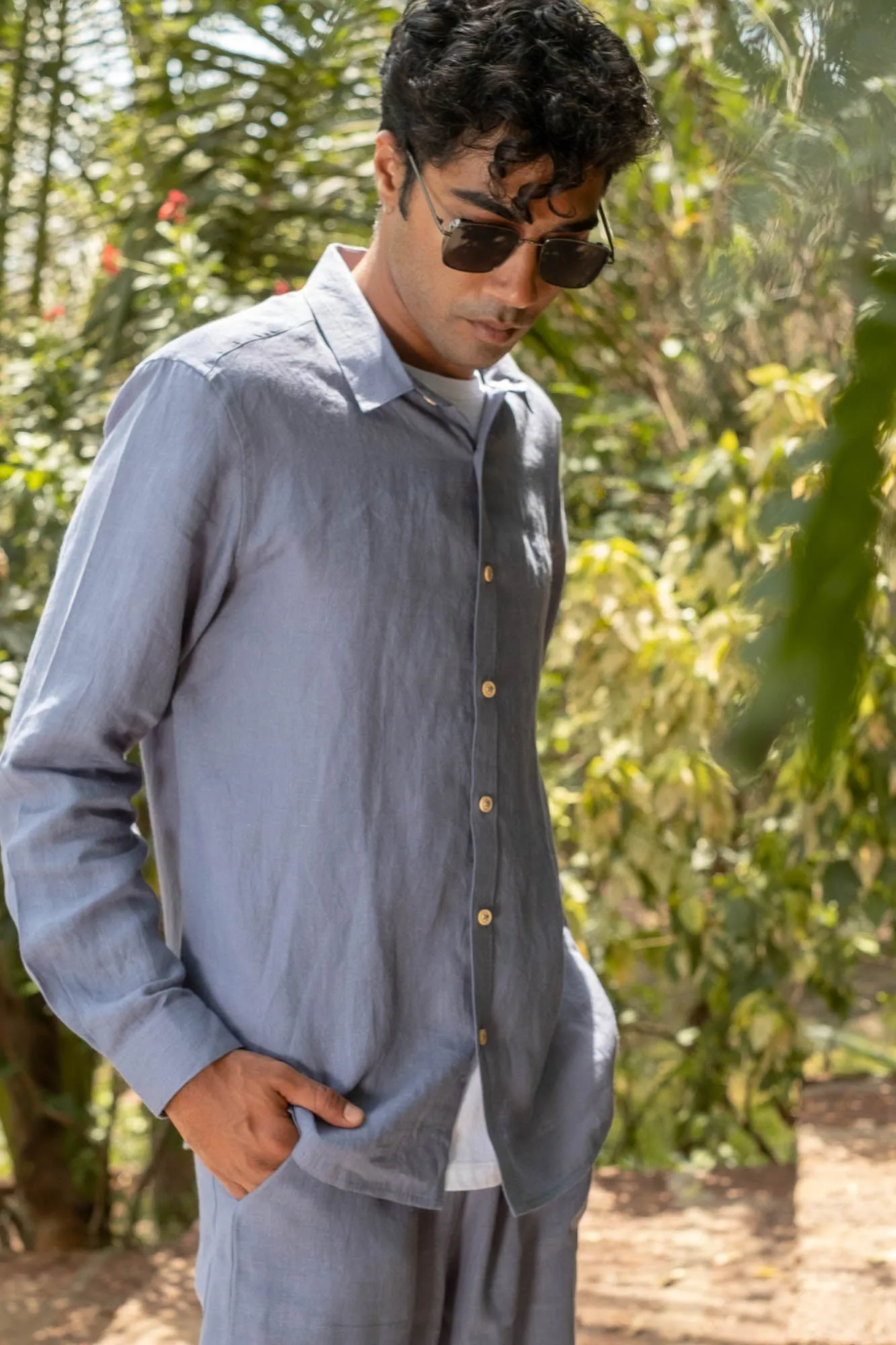 The Linen Pocketless Shirt
