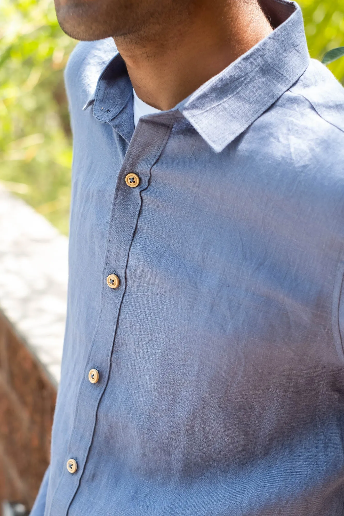 The Linen Pocketless Shirt