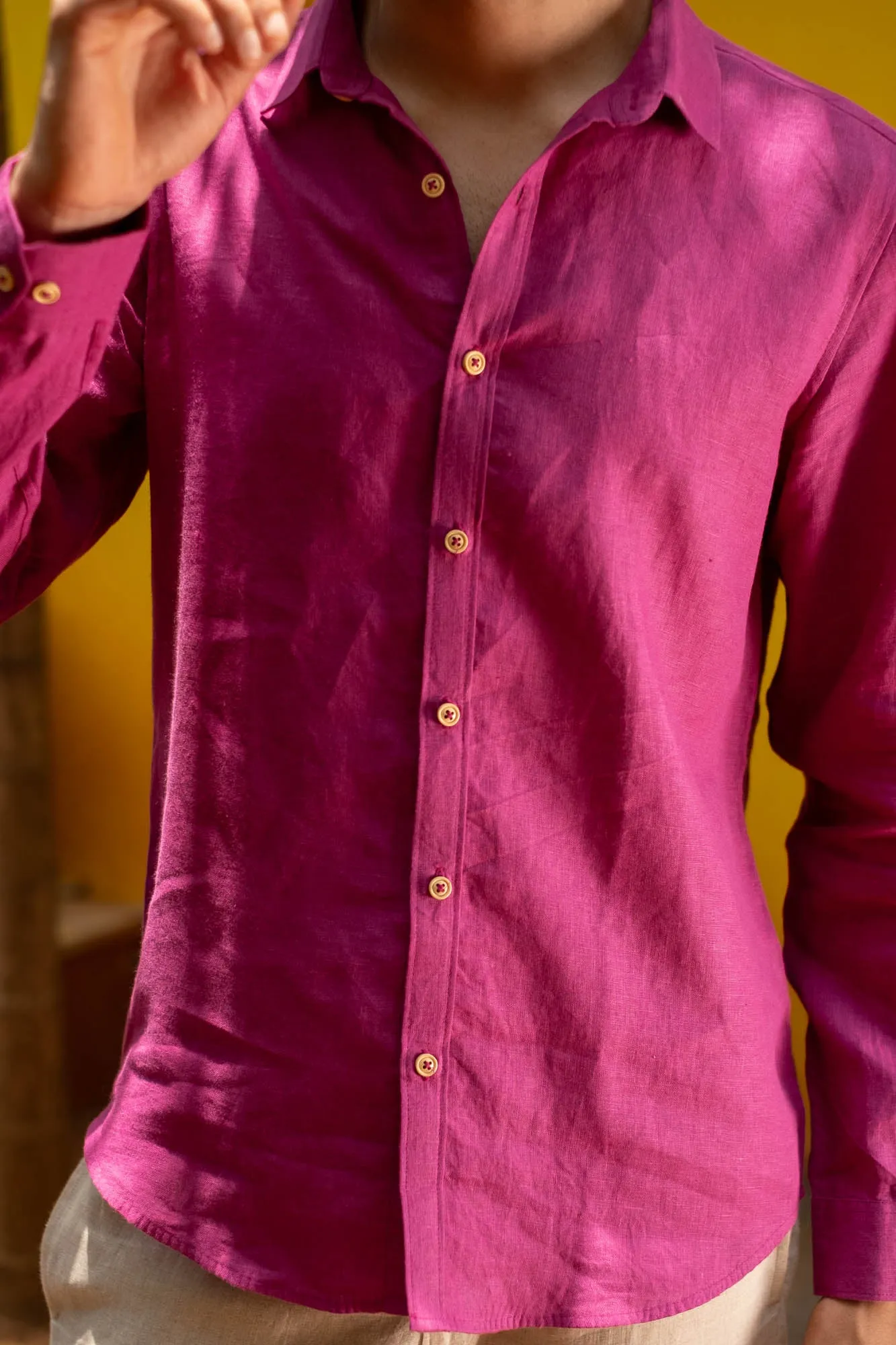 The Linen Pocketless Shirt