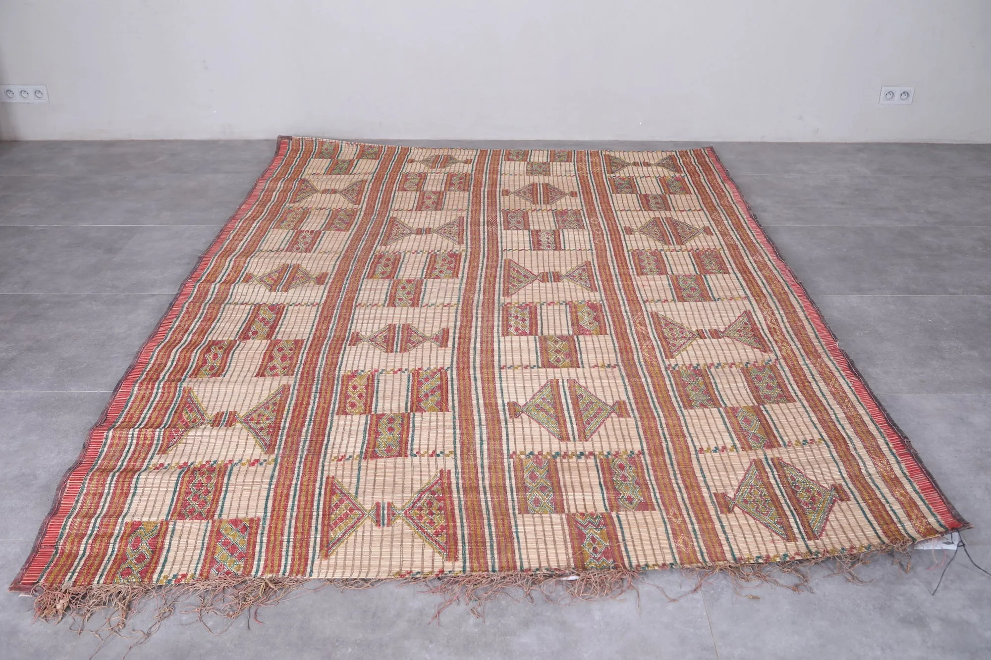 Tuareg rug 6.6 X 9.3 Feet