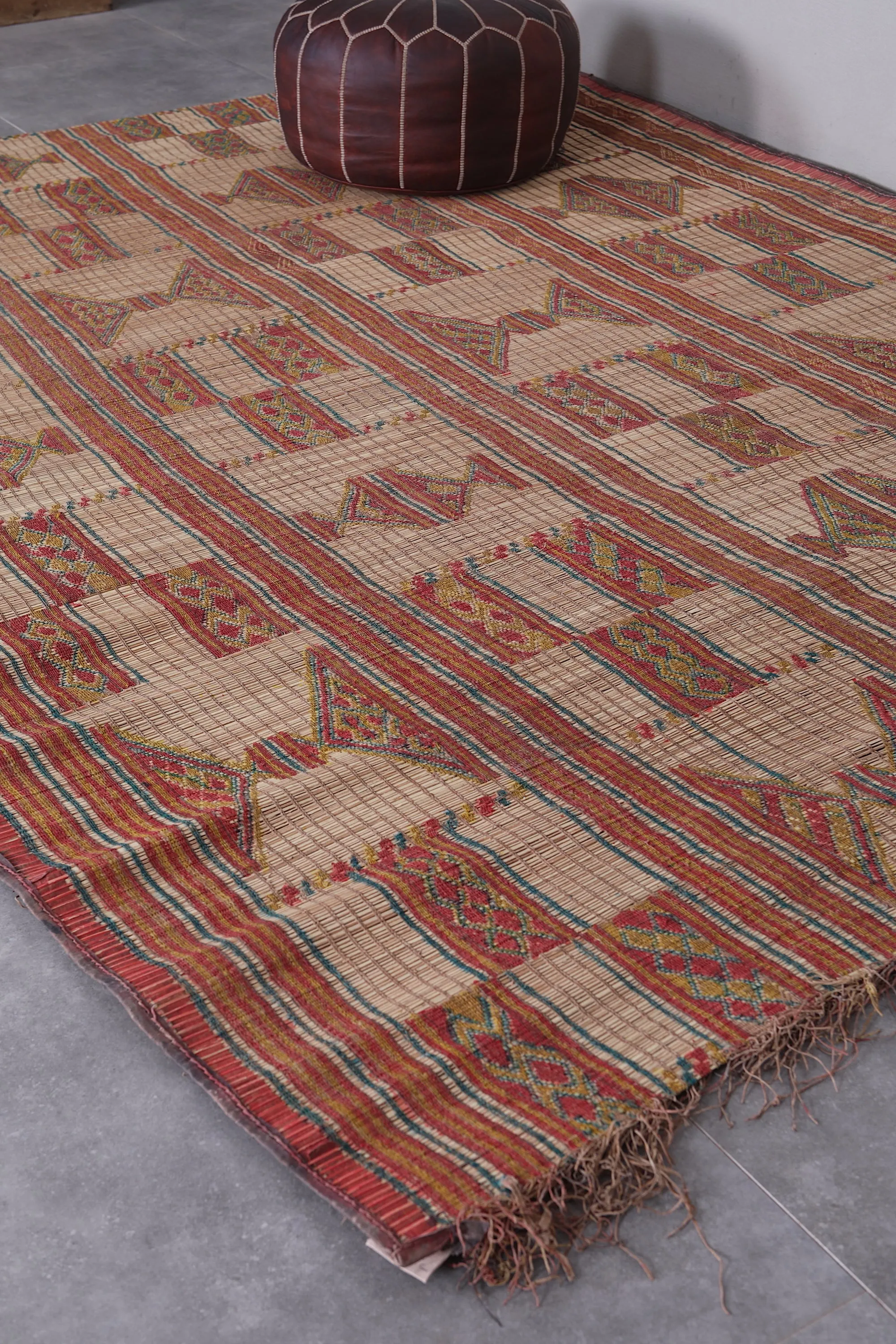 Tuareg rug 6.6 X 9.3 Feet
