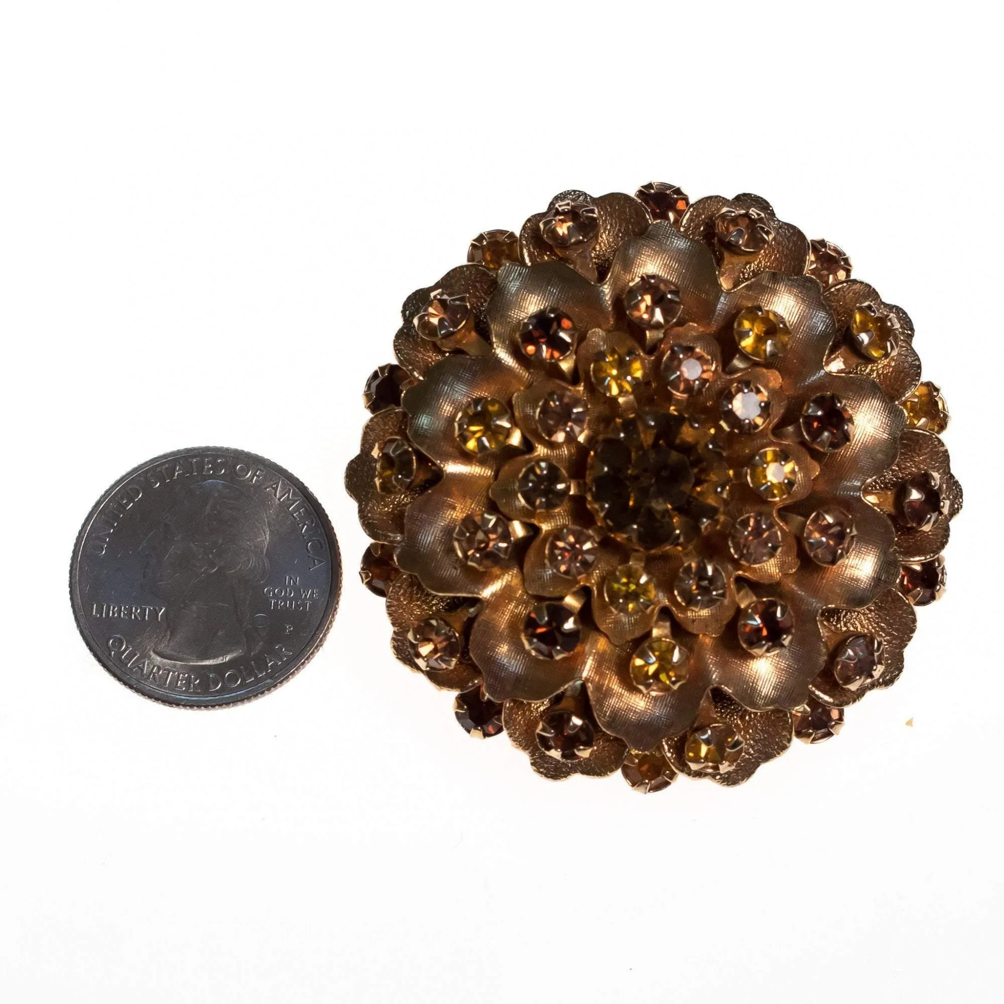 Vintage 1960s Champange and Amber Rhinestone Sparkling Bejeweled Rhinestone Brooch