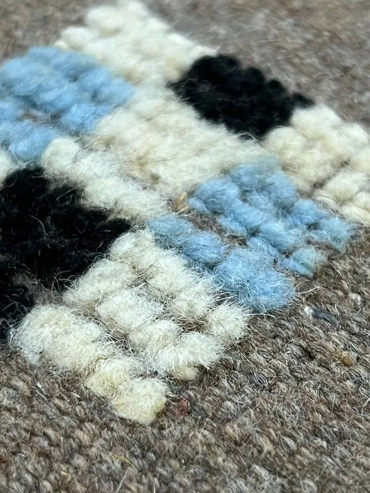 Vintage Moroccan area rug from Akhnif, Wool and Thread, 8.20ft x 5.05ft or 250cm x 154cm