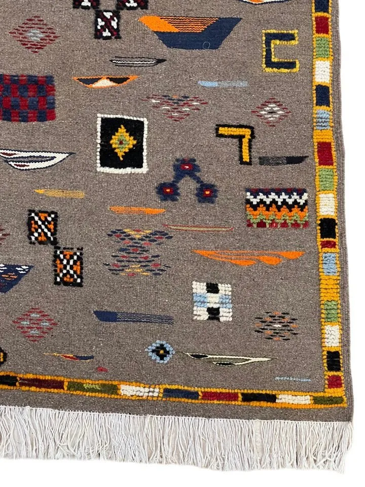 Vintage Moroccan area rug from Akhnif, Wool and Thread, 8.20ft x 5.05ft or 250cm x 154cm