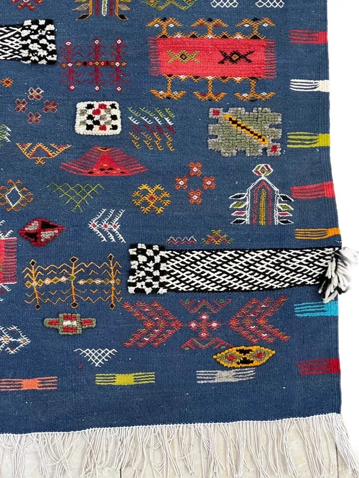Vintage Moroccan area rug from Akhnif, Wool and Thread, 8.30ft x 4.69ft or 253cm x 143cm