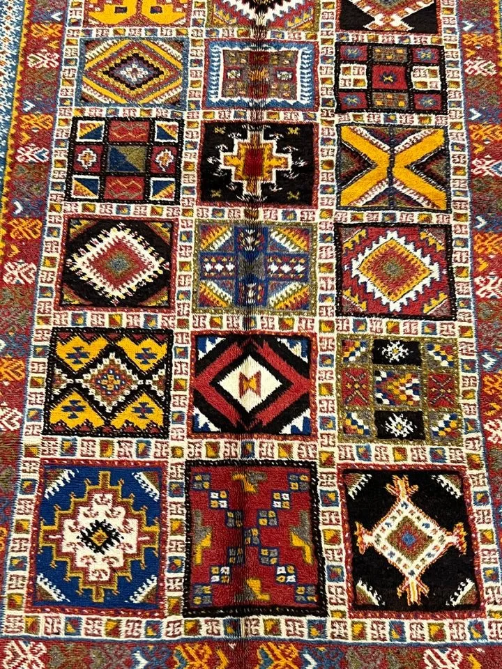 Vintage Moroccan custom rug from Ait Ougharda, Wool and Thread, 270cm x 154cm or 8.85ft x 5.05ft