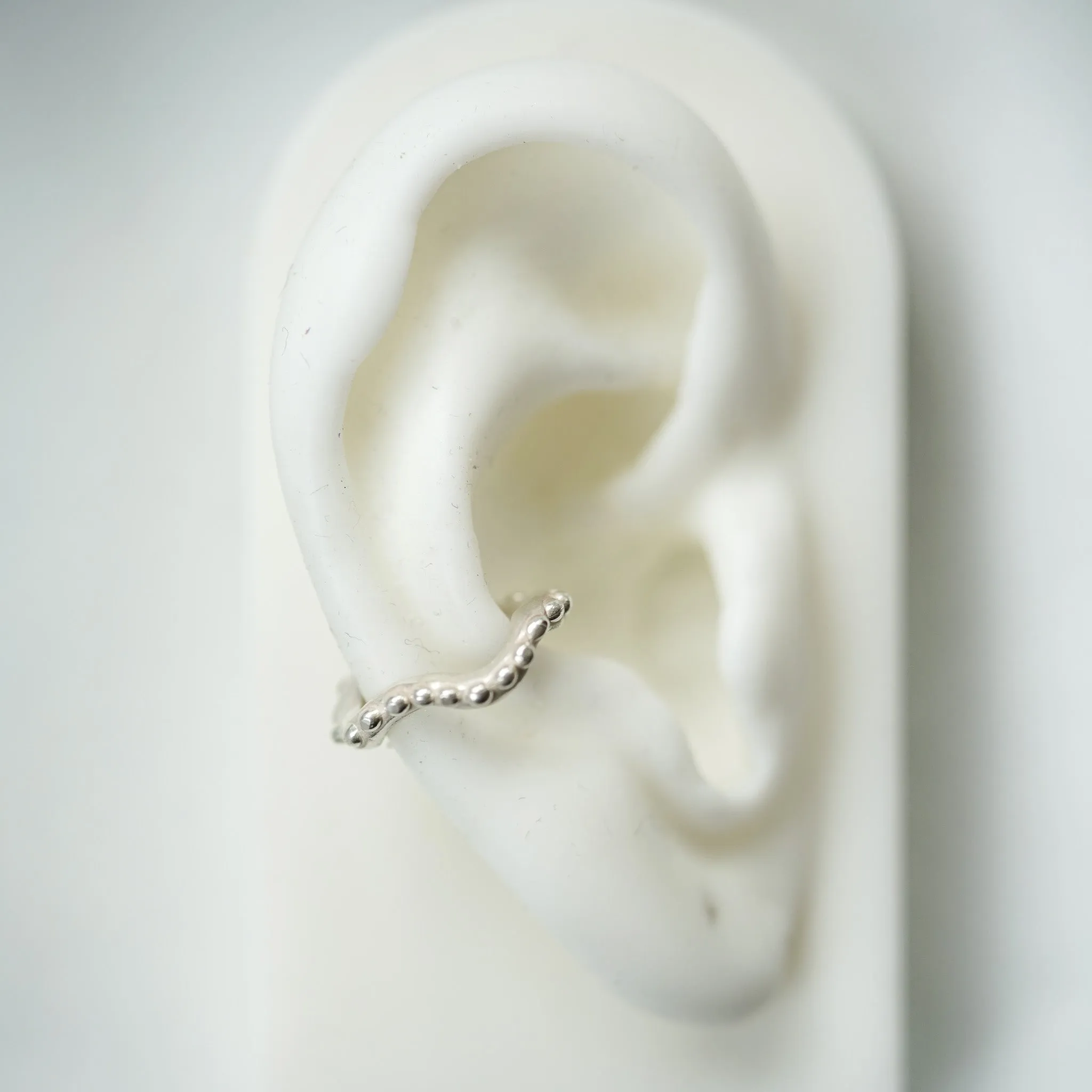 Wavy silver ear cuff