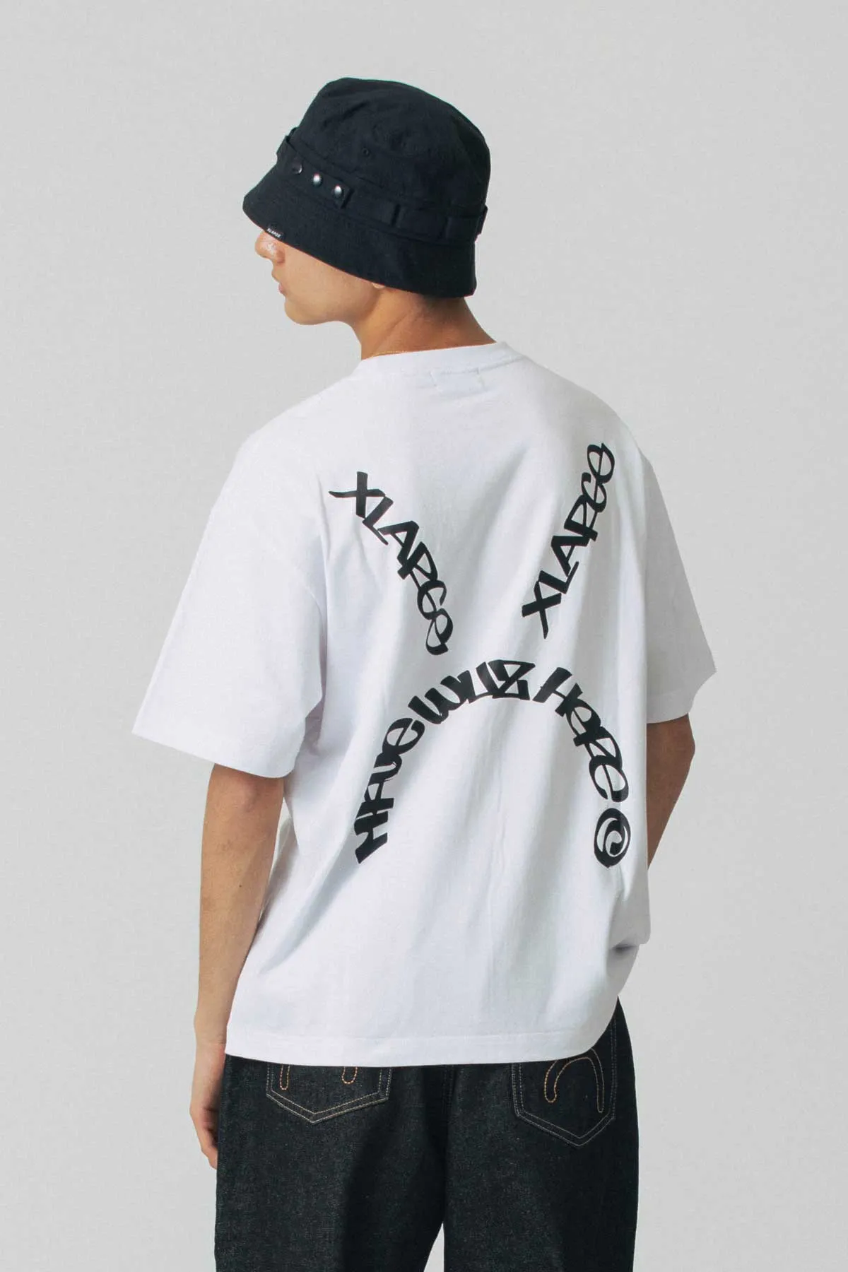XLARGE × MQ WAS HERE TEE - WHITE