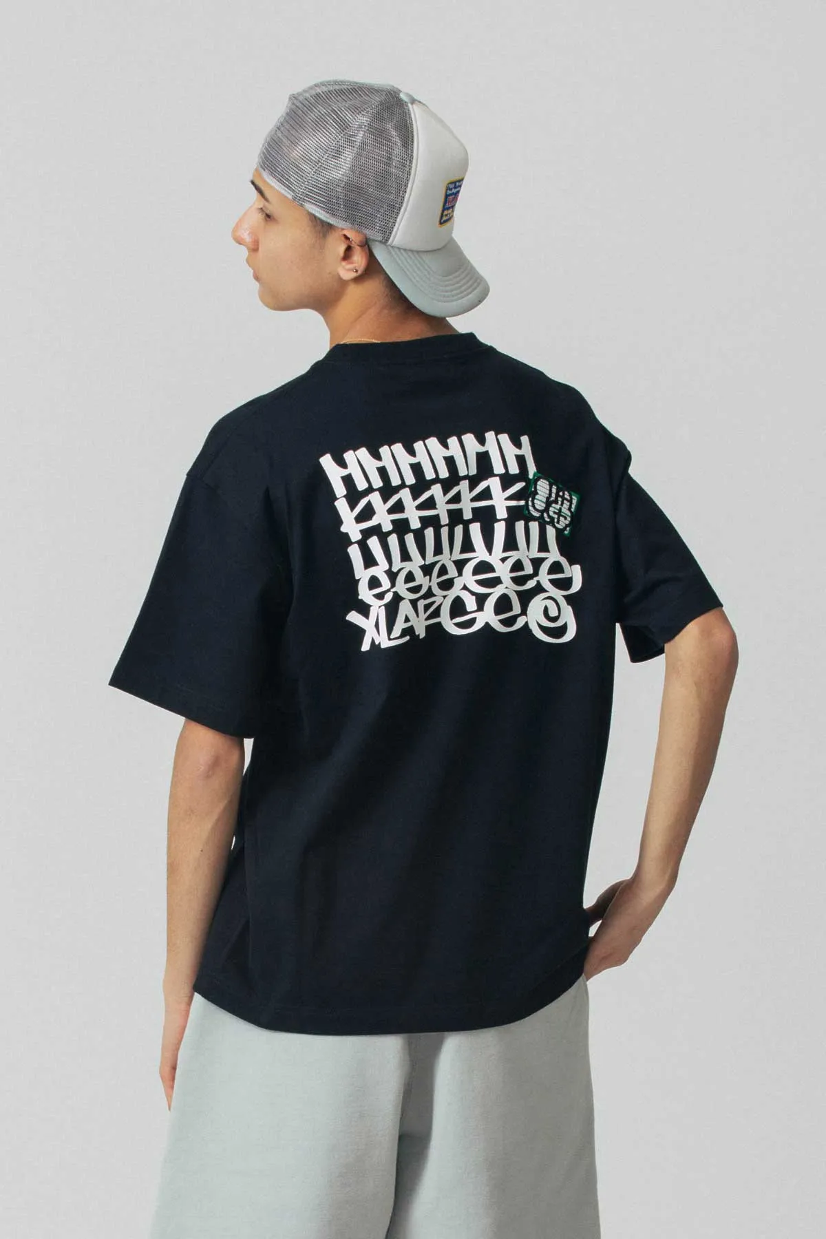 XLARGE × MQ XL TEE - BLACK