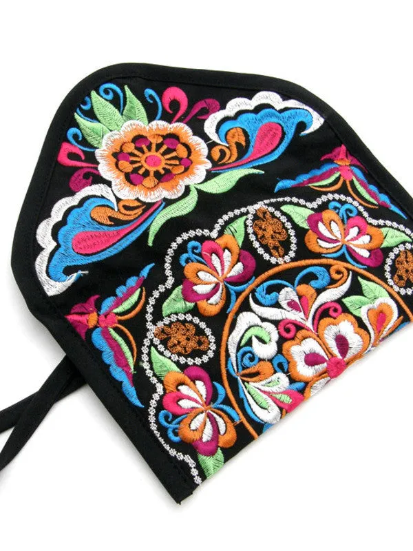 Yunnan ethnic embroidery clutch