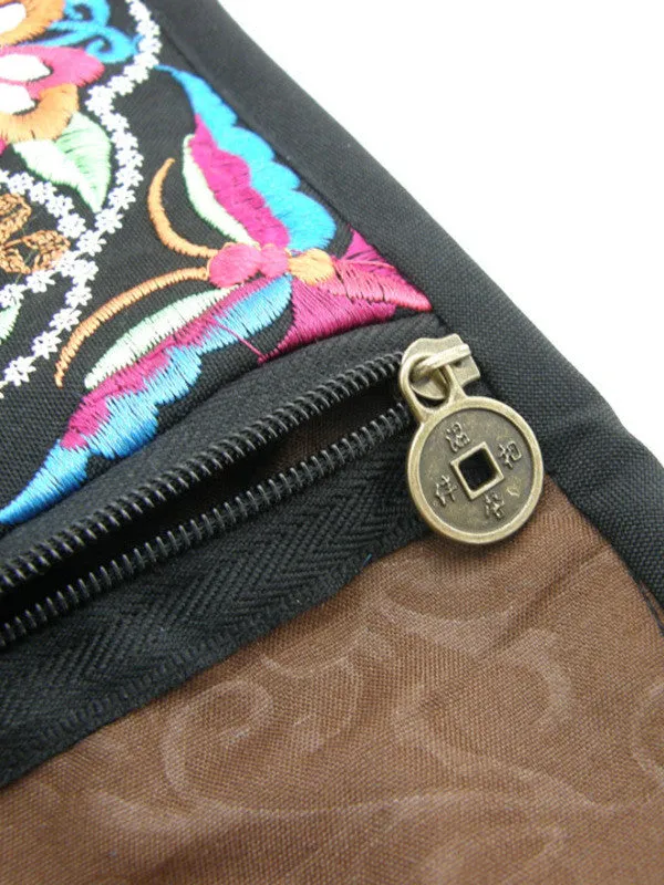 Yunnan ethnic embroidery clutch
